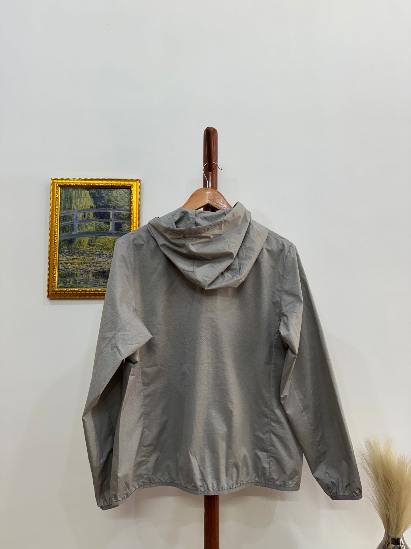 Uniqlo Grey UV protection parkha