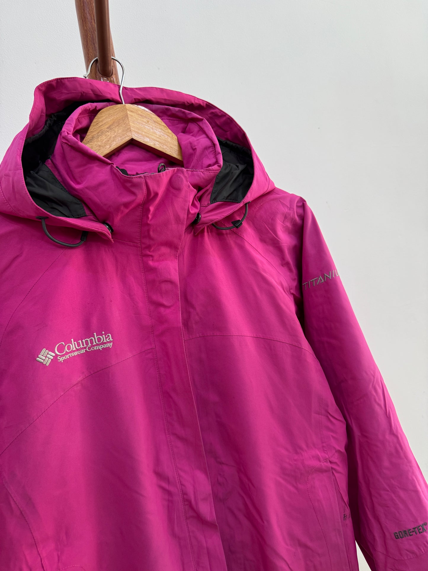 Pink Columbia Titanium Goretex Jacket