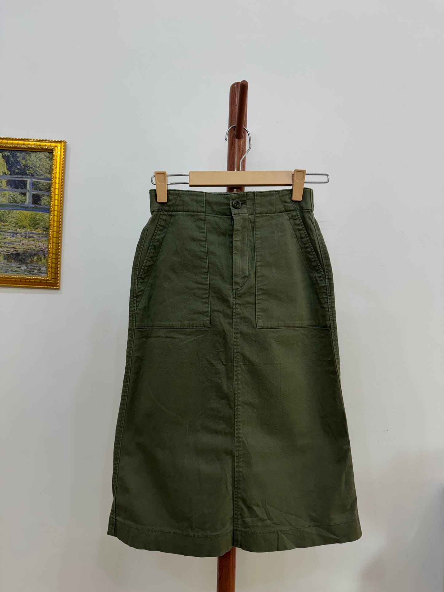 Uniqlo Green skirt