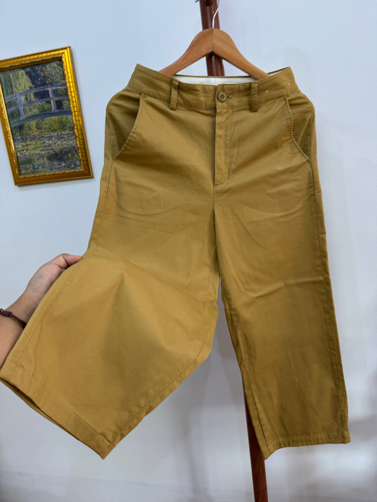 Uniqlo Mustard Brown trouser