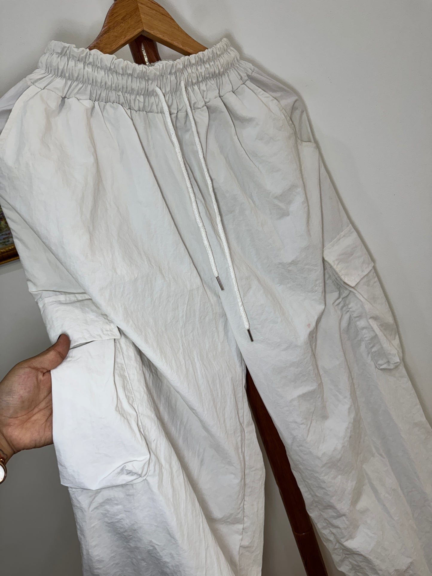 White Baggy Parachute