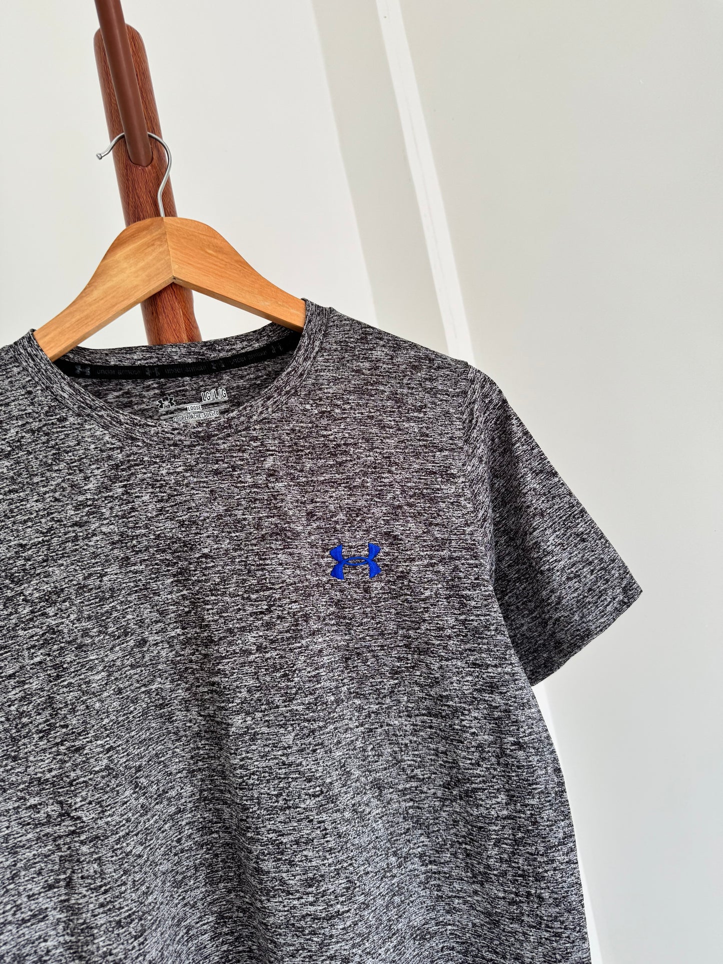 Underarmour athletic tech tee