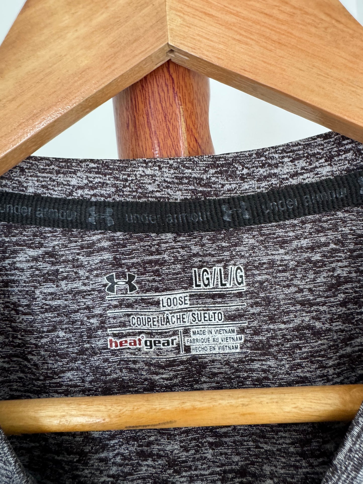 Underarmour athletic tech tee