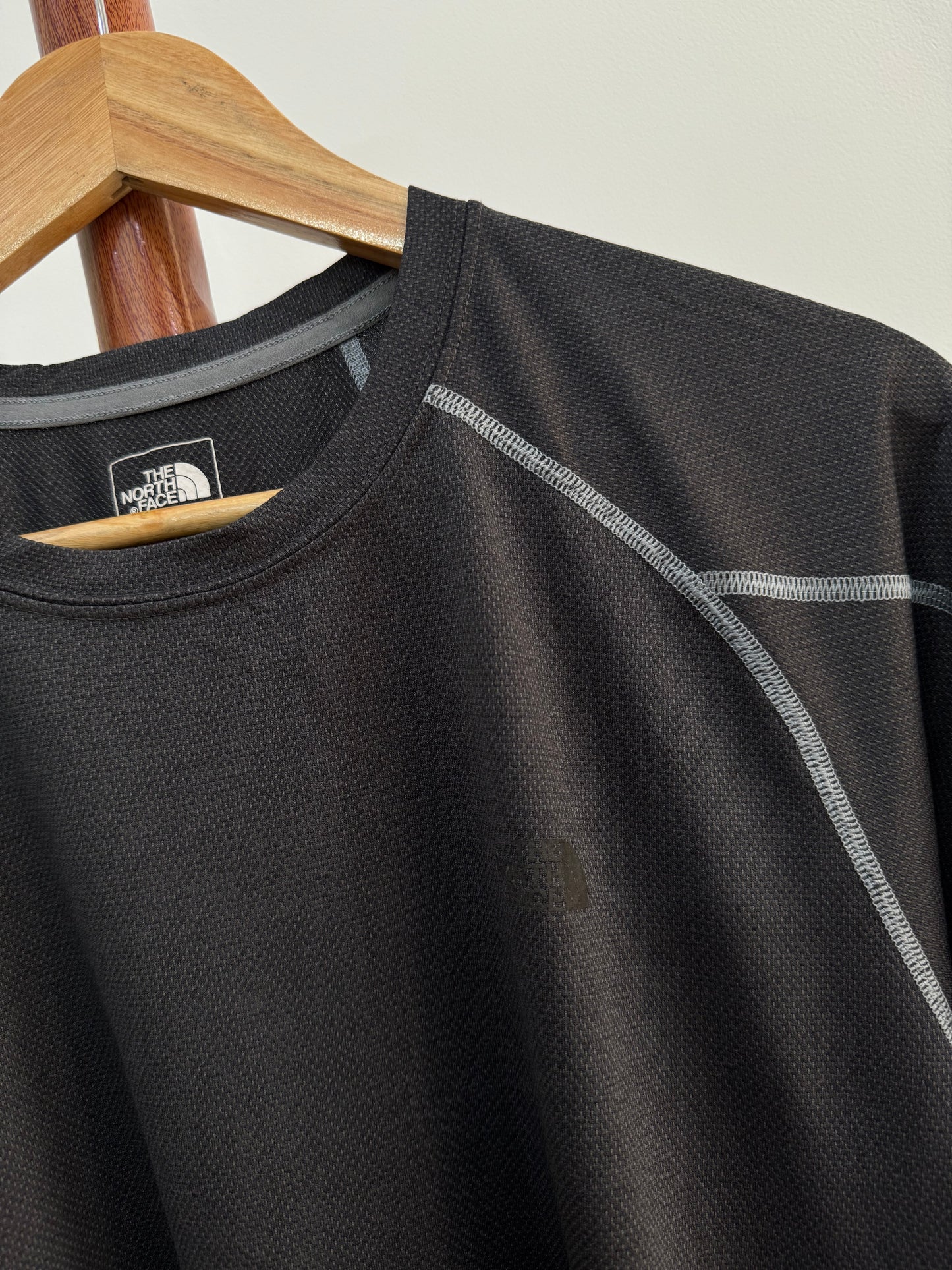 Grey ‘TheNorthface’ Flash Dry Tee