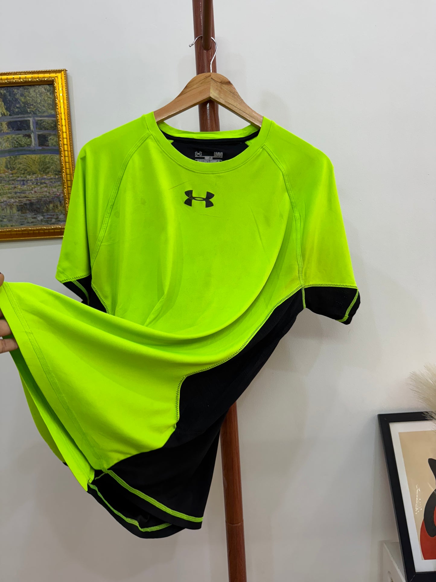 Underarmour Green heatgear tee