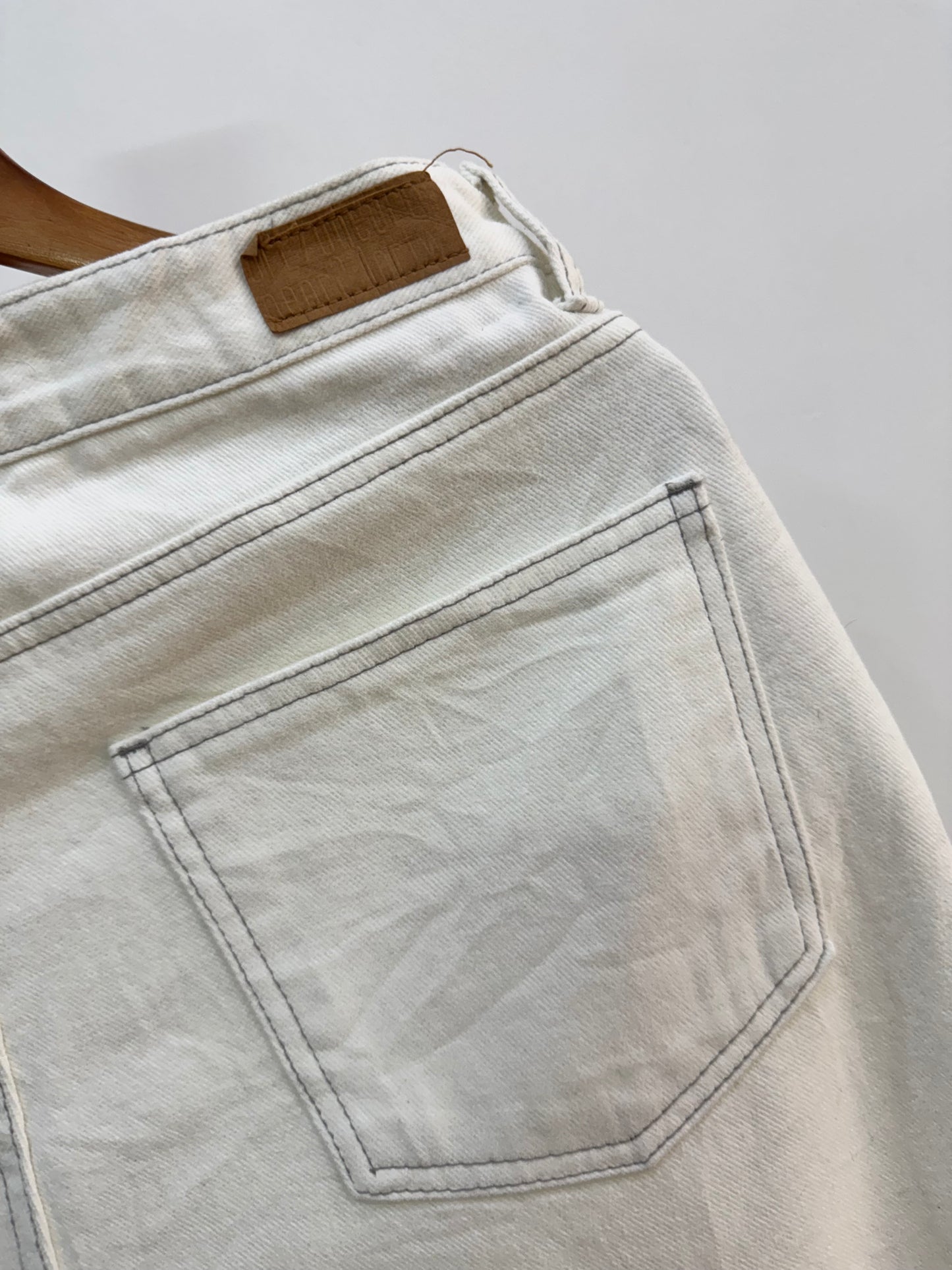 White Denim Straight Baggy Fit Denim