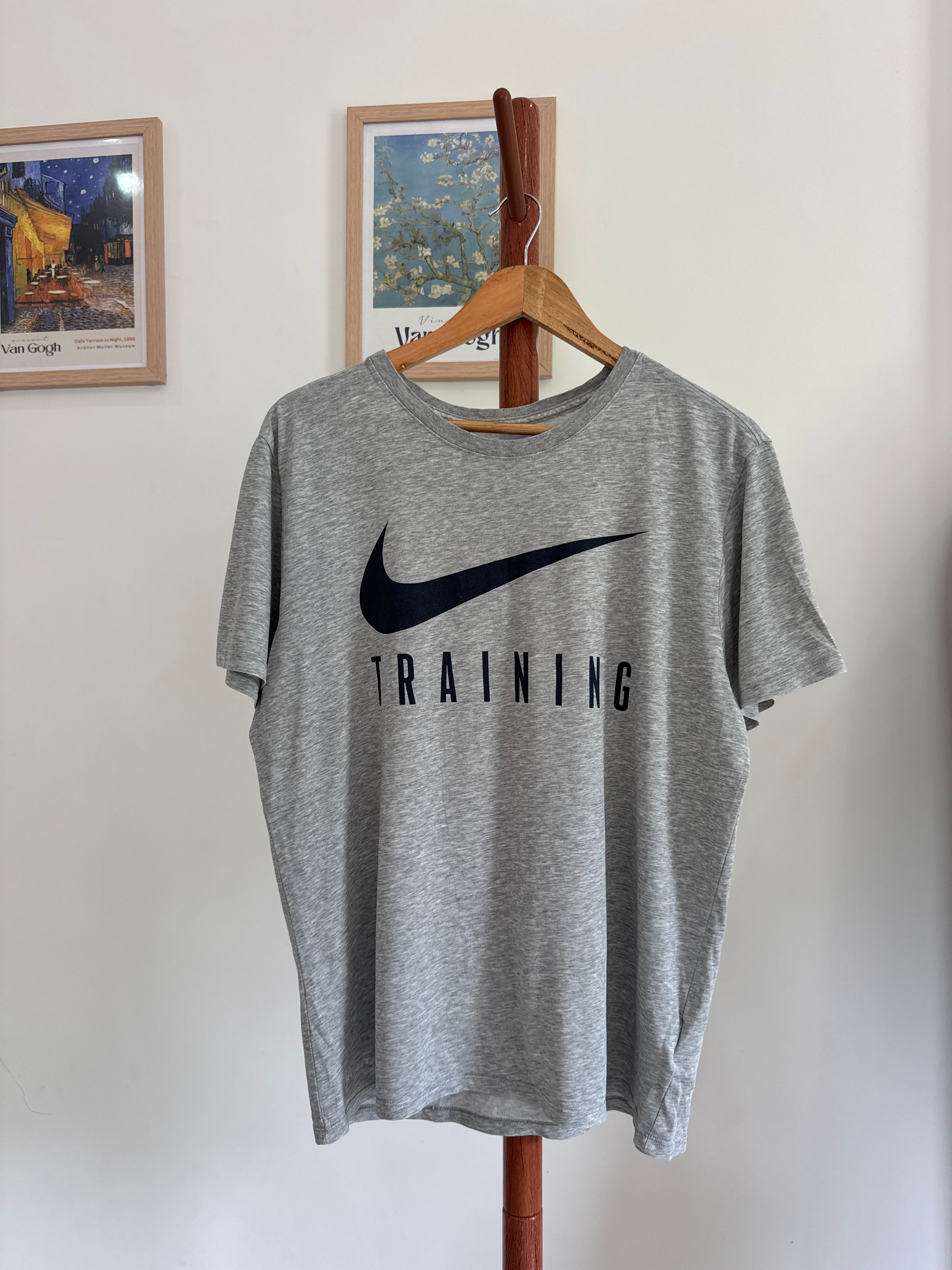 nike t shirt crossfit