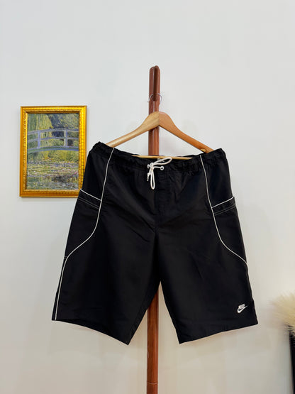 Vintage 00’s NIKE LINING SHORTS