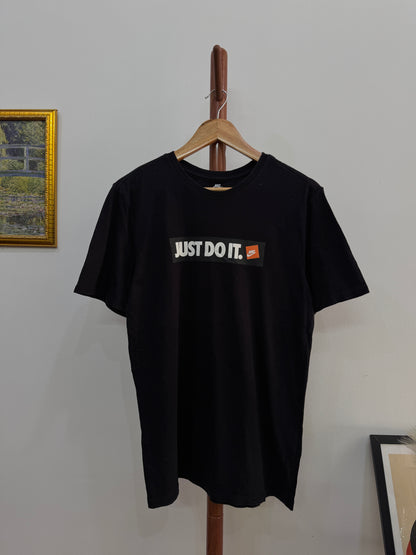 Black Nike Just do it Tee