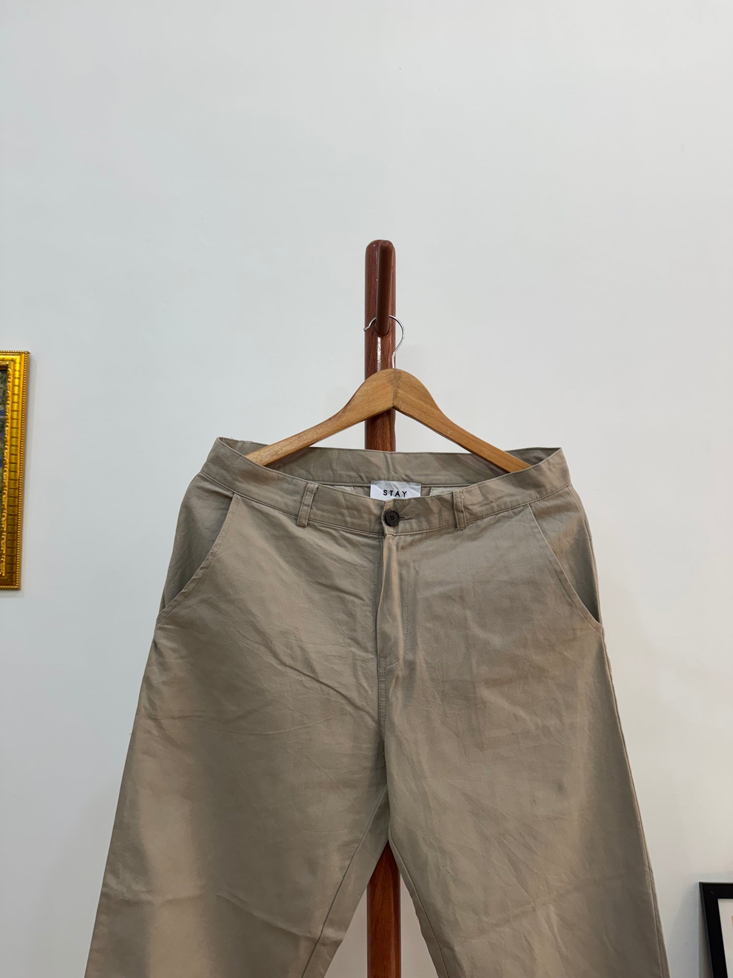 STAY’ Beige Straight Fit Cotton Trouser