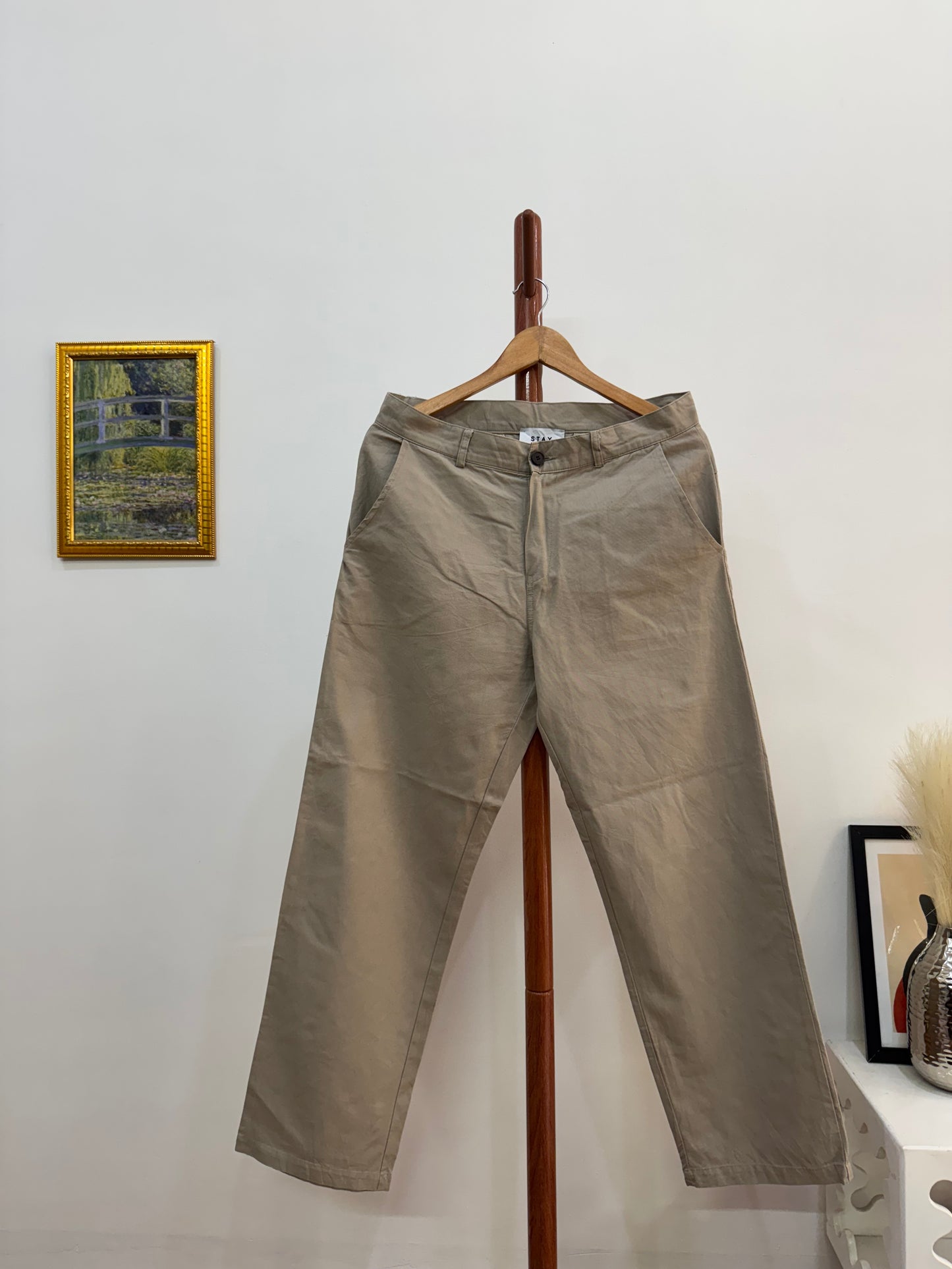 STAY’ Beige Straight Fit Cotton Trouser