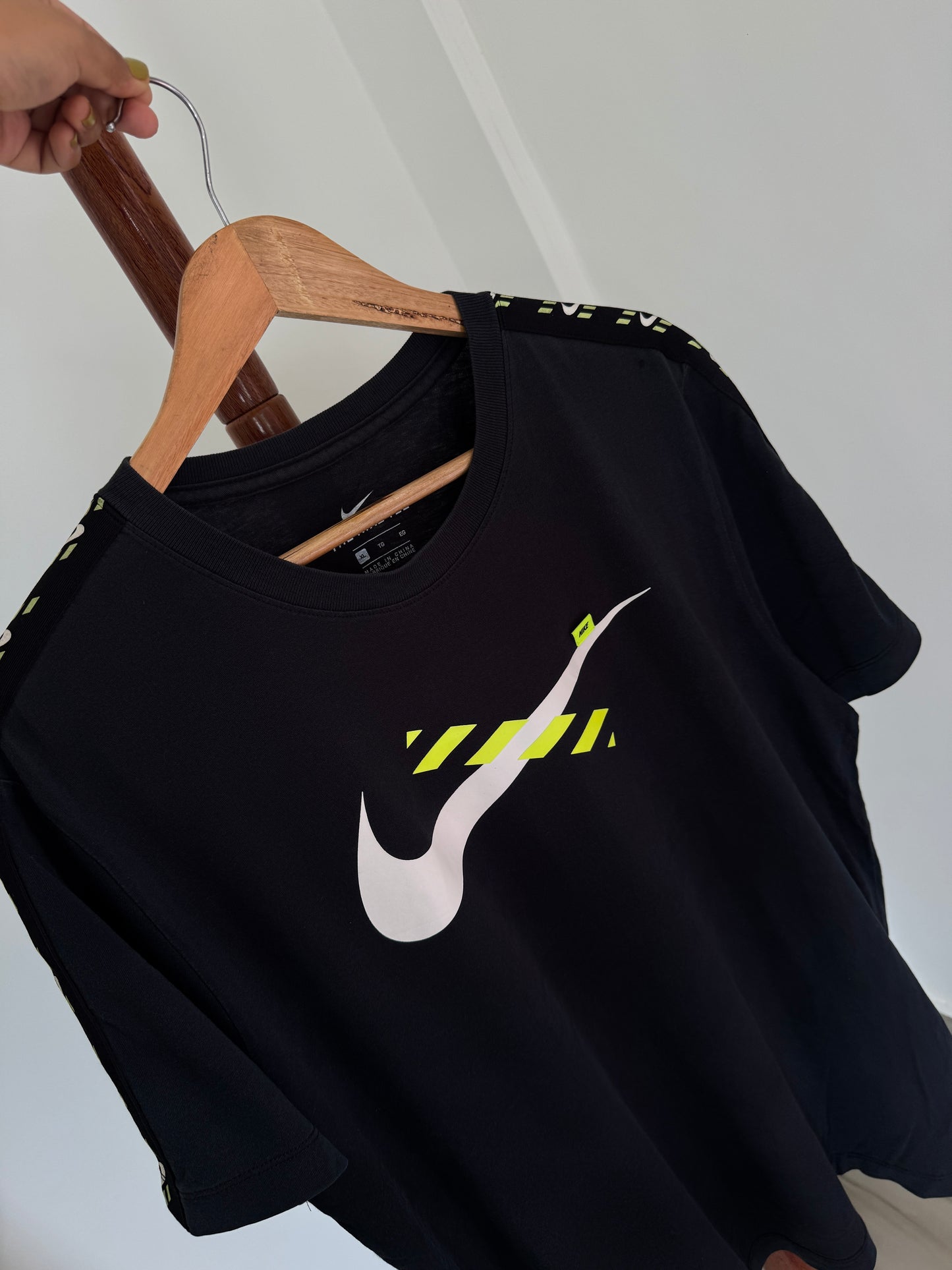 Big Logo @nike Tee in black