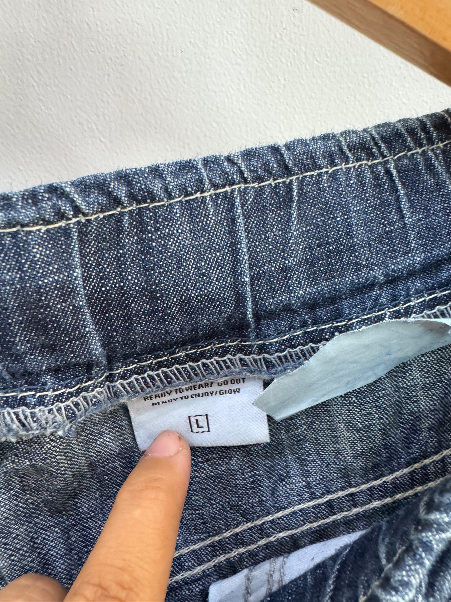Baggy Denim-like Korean Trouser