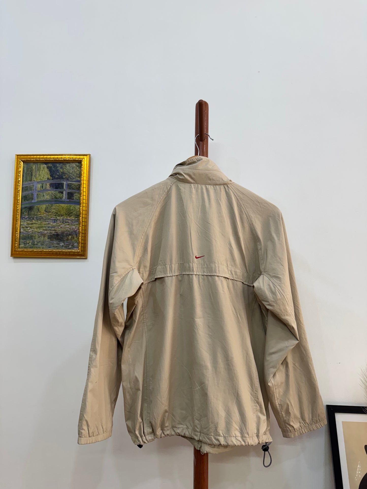 Nude Beige 2000’s NIKE jacket