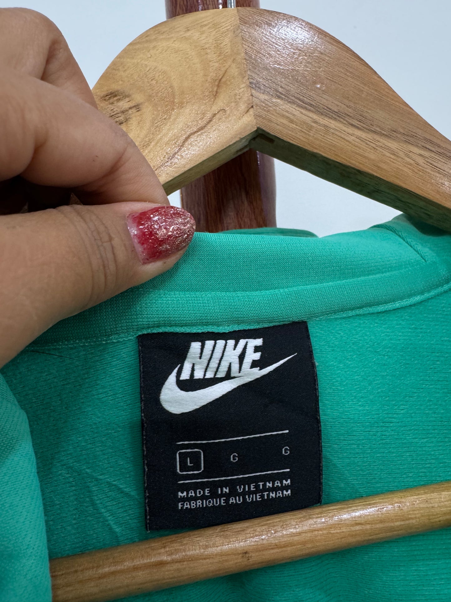 NIKE Colorblock QuarterZip Hoodie