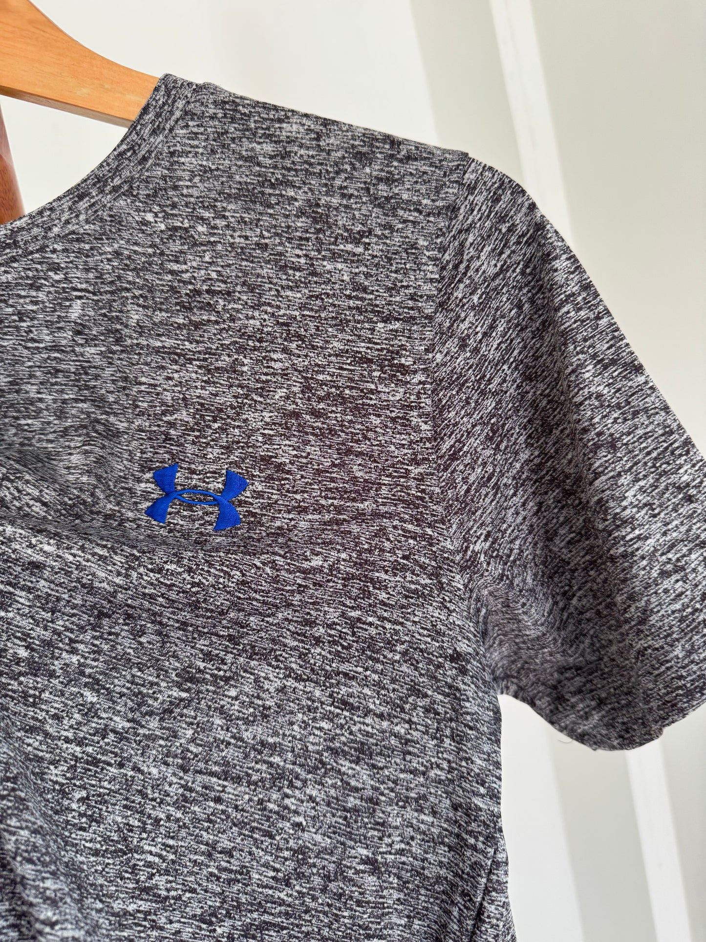 Underarmour athletic tech tee