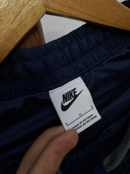 Nike windbreaker pant