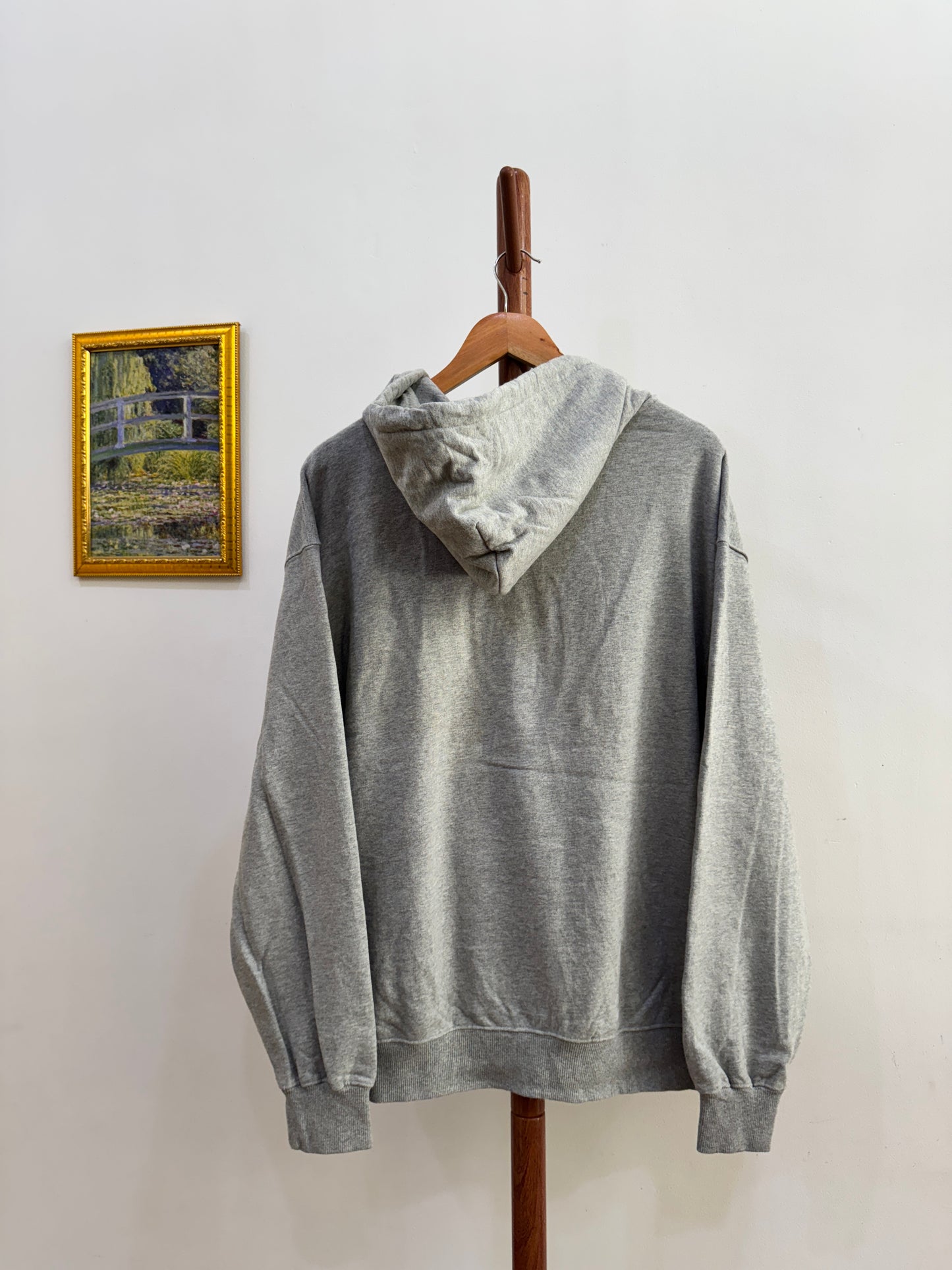 Grey HUF Hoodie 🌫️