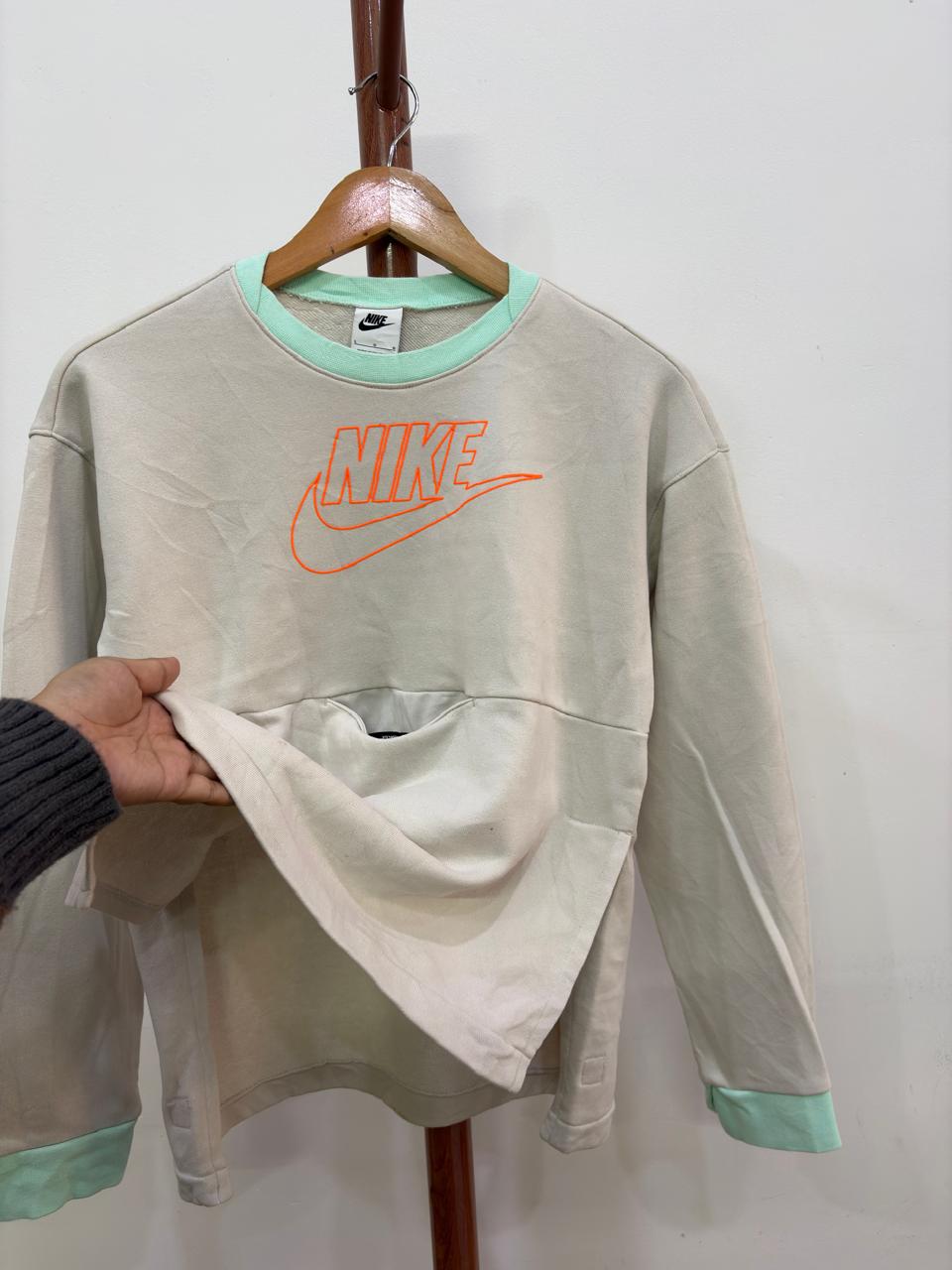 Nike nsw sweatshirt