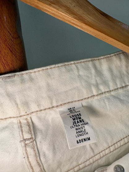 &denim Mom Jeans in White