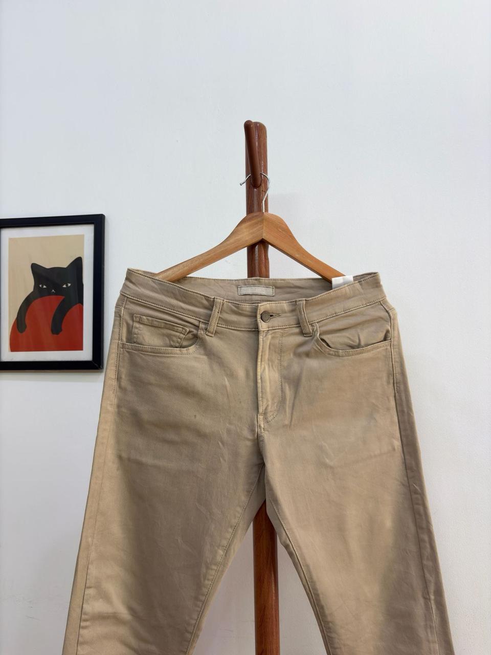 Beige Uniqlo Slim Fit Summer Trouser