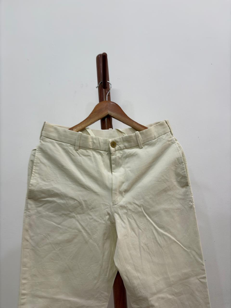 Uniqlo Beige Cotton Summer Trouser