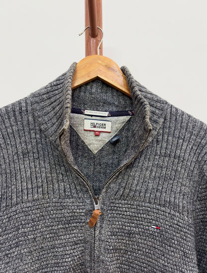 Old money essentials 
Textured Grey  Authentic 'Tommy Hilfiger'  Sweater 
 !