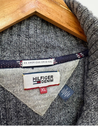 Old money essentials 
Textured Grey  Authentic 'Tommy Hilfiger'  Sweater 
 !