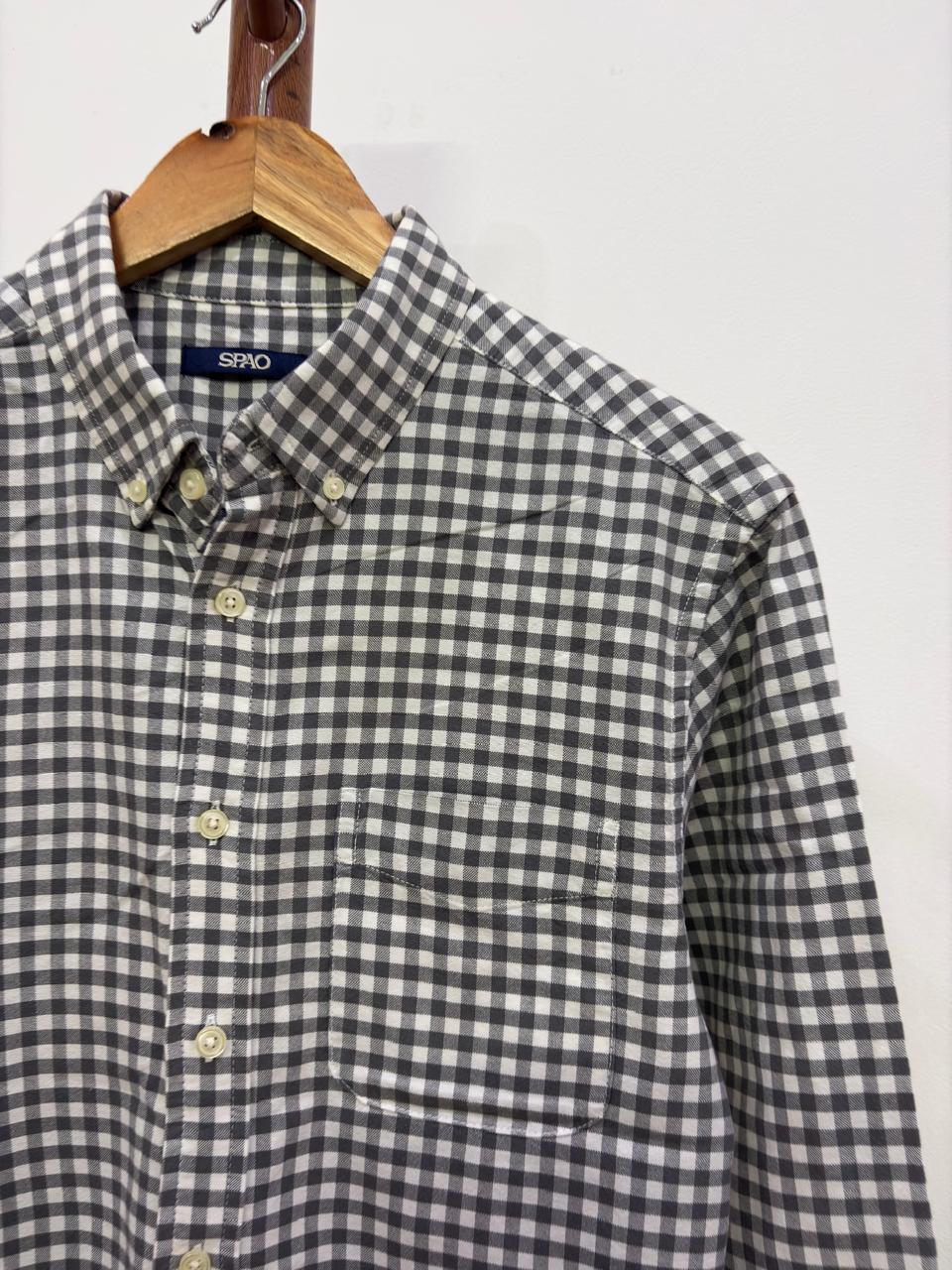 SPAO B/w Checkered Oxford Shirt 
Great for summer,love the fabric & Unisex
