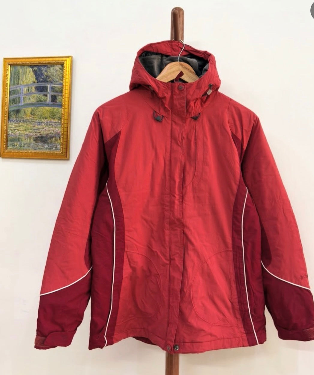 Gorpcore 🥷

Authentic 'Columbia' Omni-heat Thick Parkha Jacket