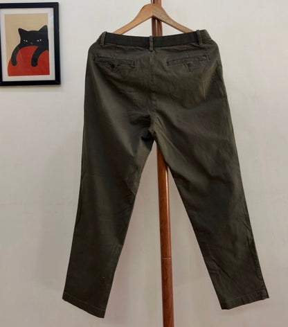 Green Uniqlo Summer cotton Trouser