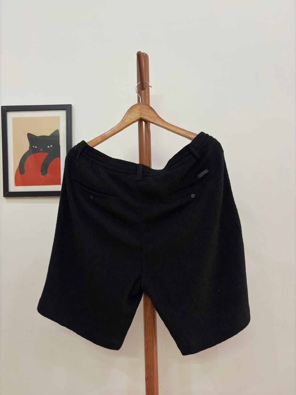 Zara Black Textured Short