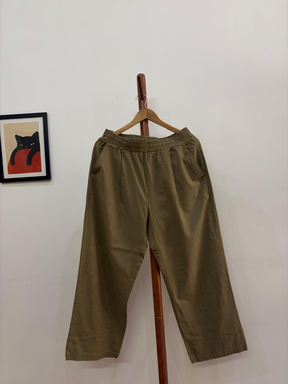 Green linen baggy trouser