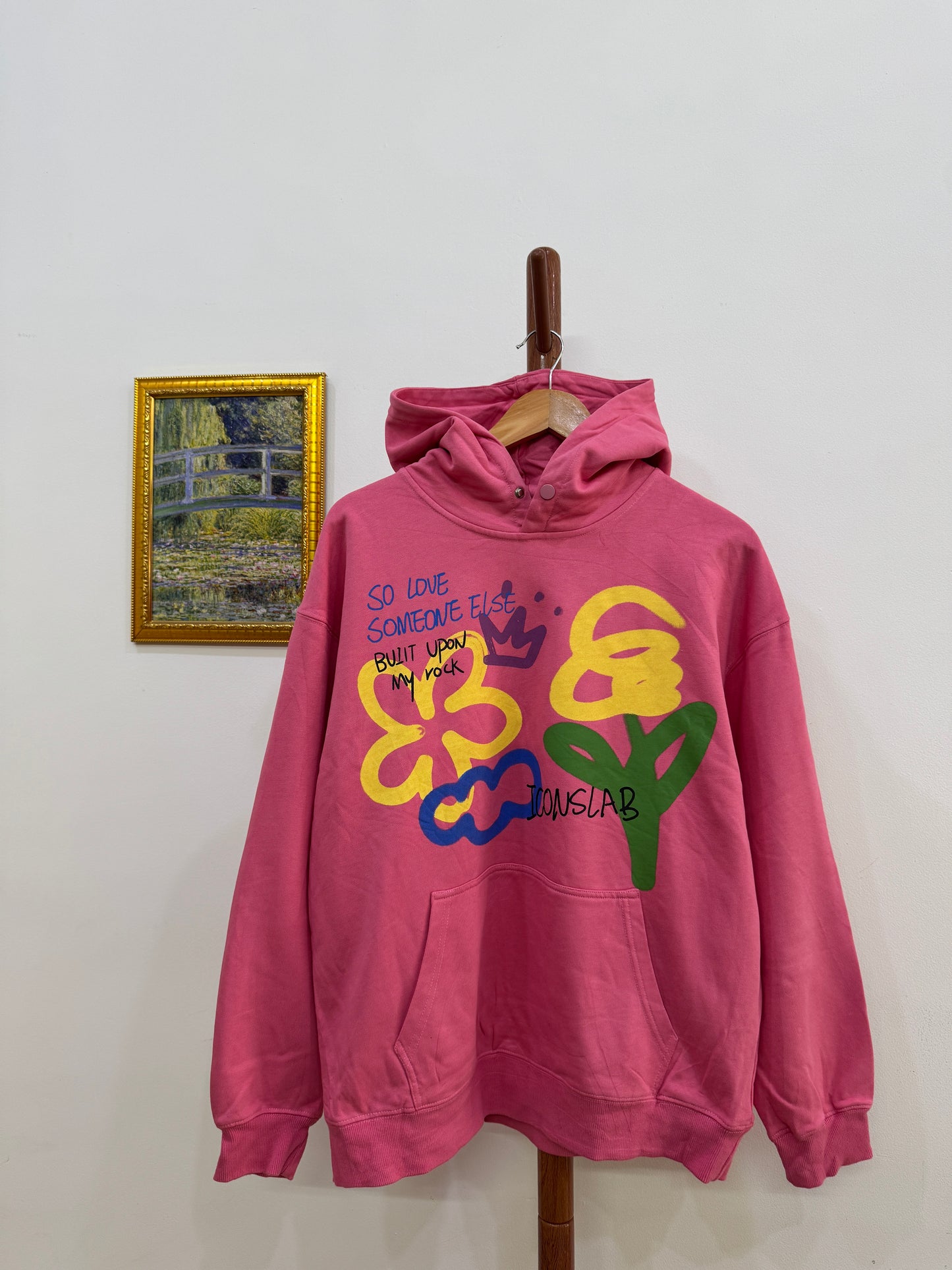 Icons Lab Hoodie – Heart Sprayed “Pino” 🎨