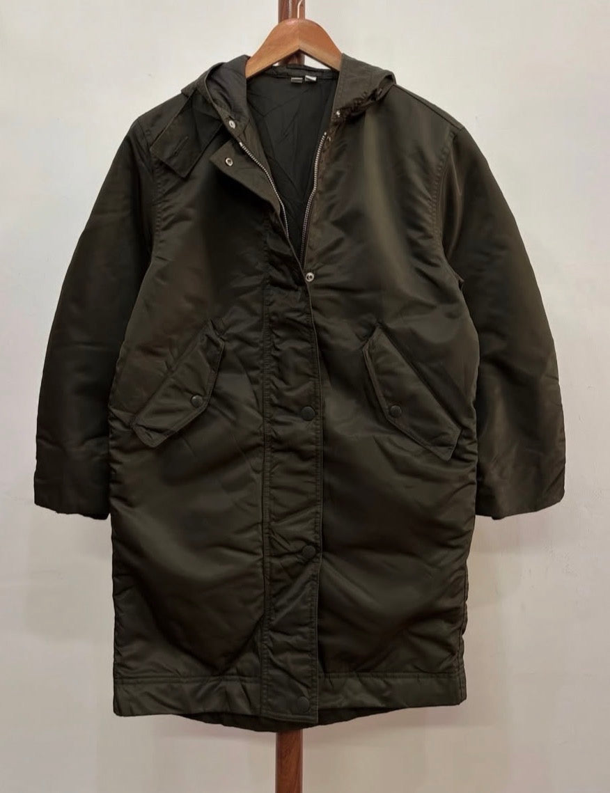 Olive Green Uniqlo UUU Parkha Jacket 
Preferably women's