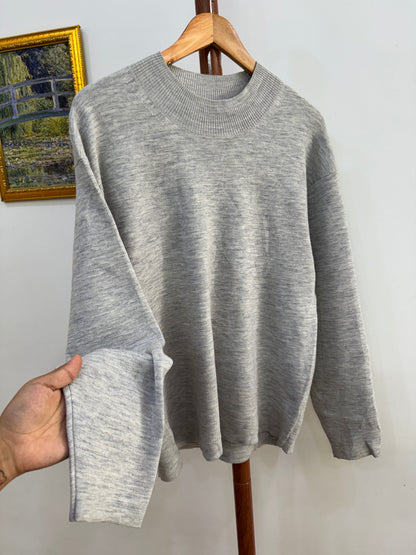 Grey Uniqlo mockneck knit