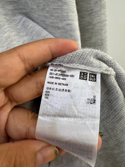 Grey Uniqlo mockneck knit