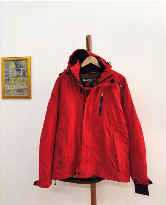 Fav! Techwear 🥷
Red  Techwear Outdoor  jacket