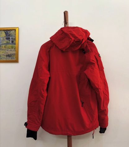 Fav! Techwear 🥷
Red  Techwear Outdoor  jacket