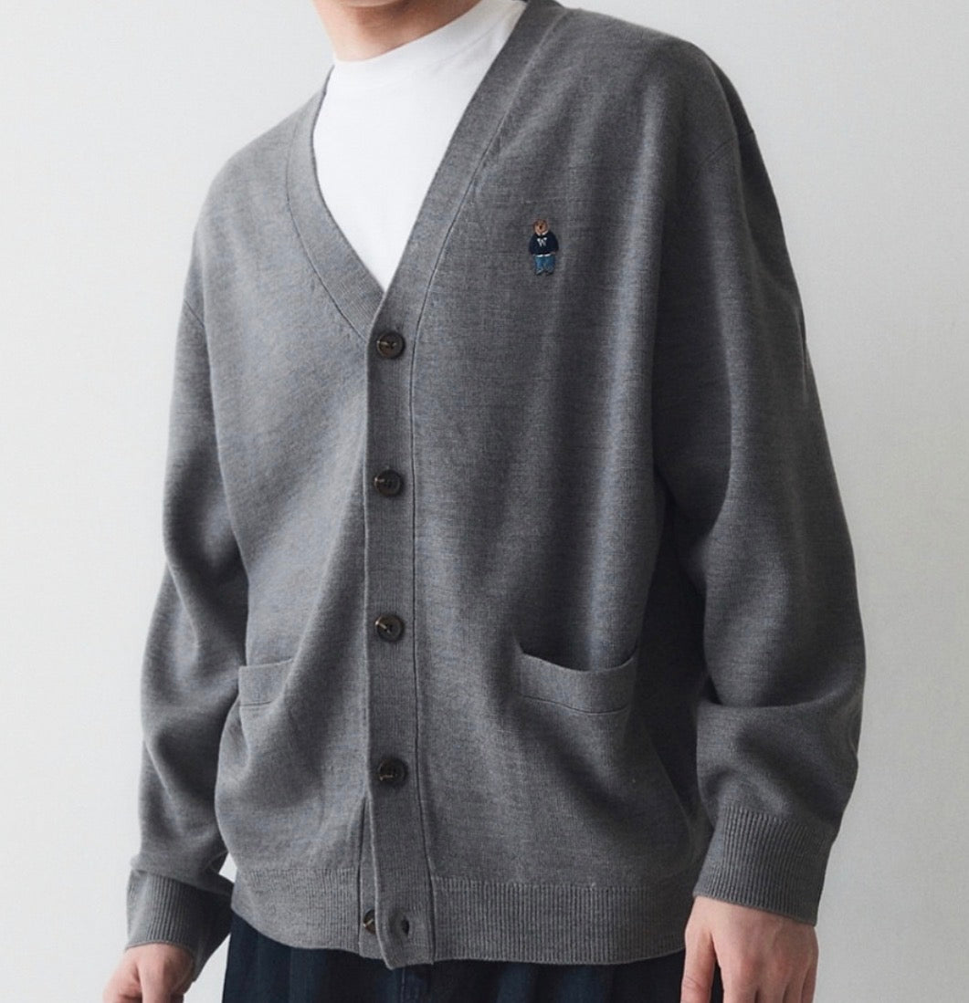 'Wha.ou' Teddy Cardigan in grey 
'