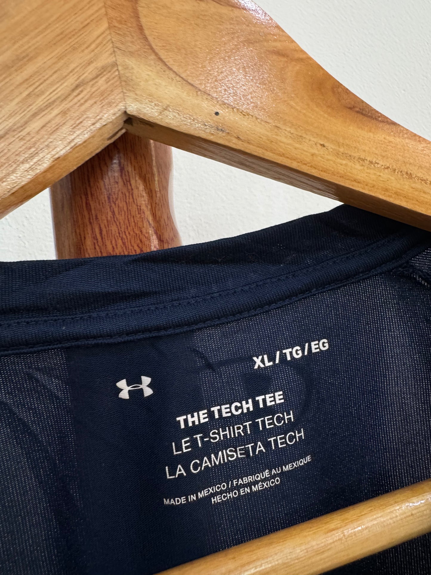 Navy Blue Underarmour Tech Tee