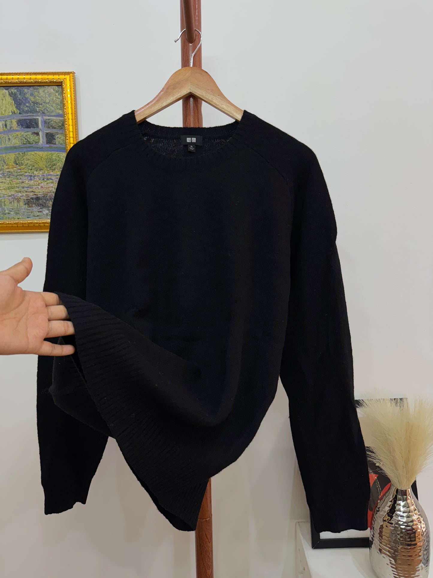 Uniqlo Black  Woollen Knitted Sweater