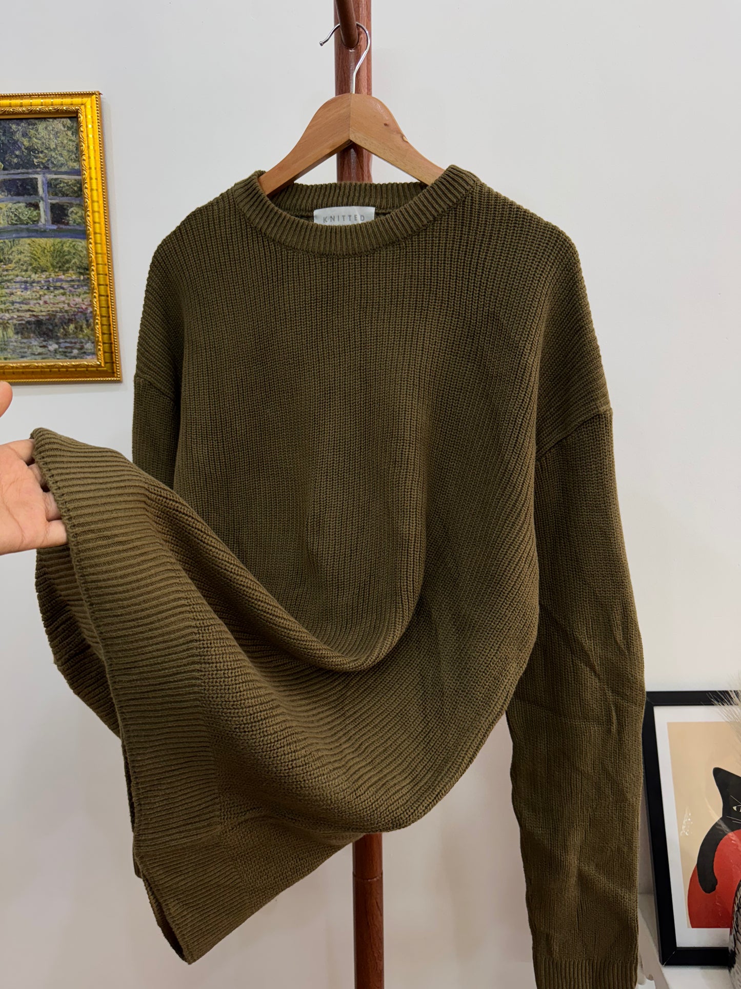 Thick olive green ribbed knitted sweater