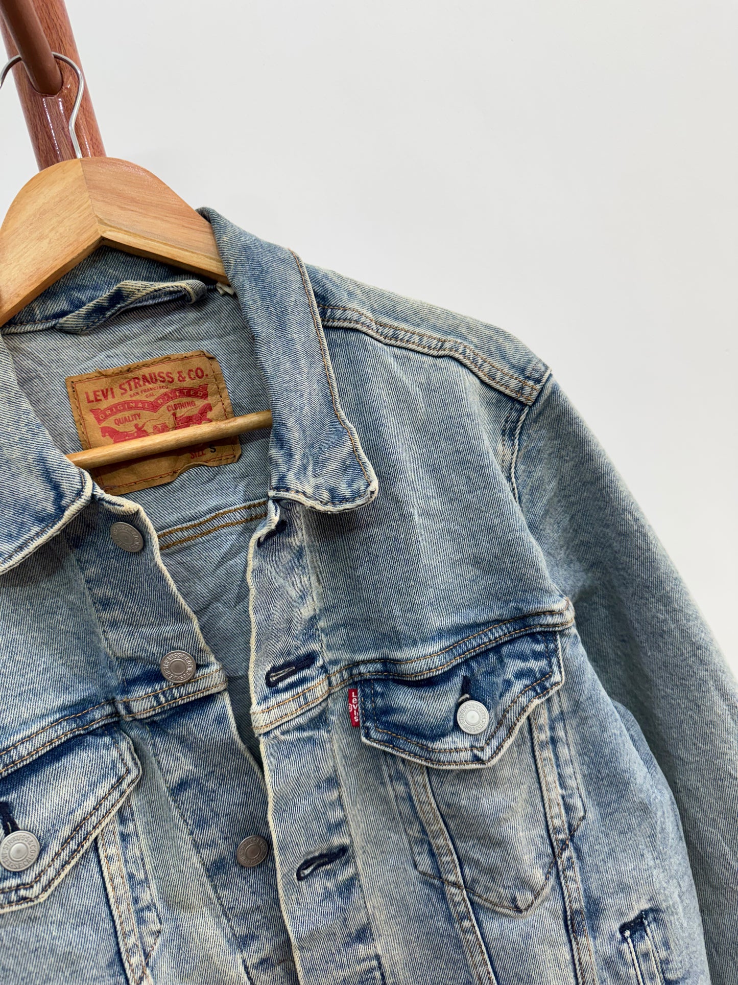 Vintage LEVIS Denim Jacket