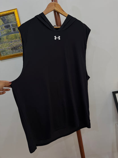 Underarmour tank tee with hood