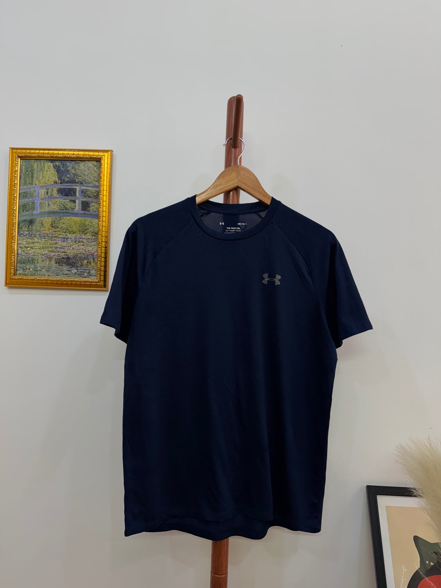 Navy Blue Underarmour Tech tee