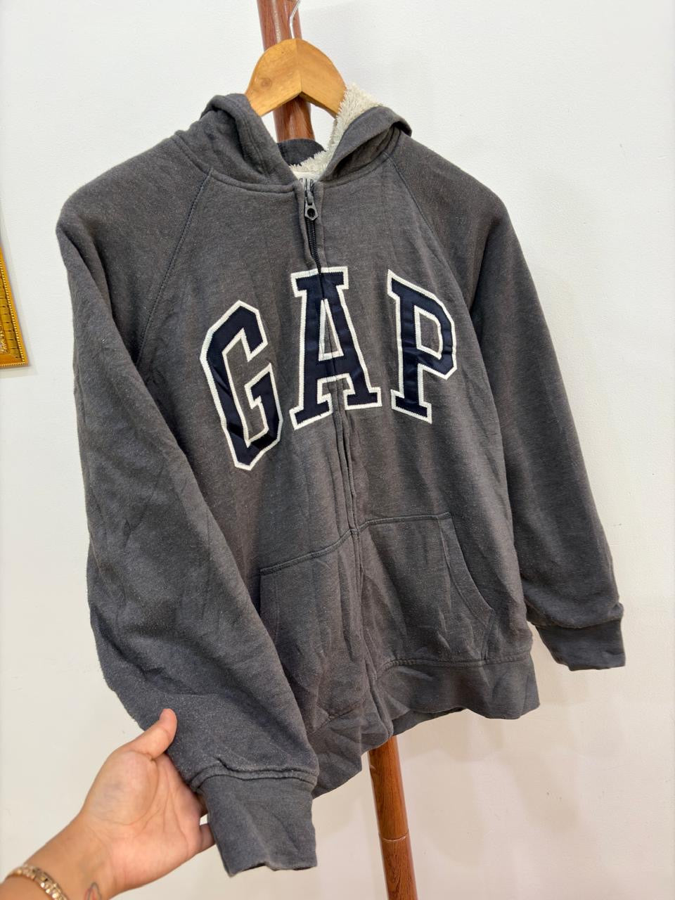 GAP zipper hoodie