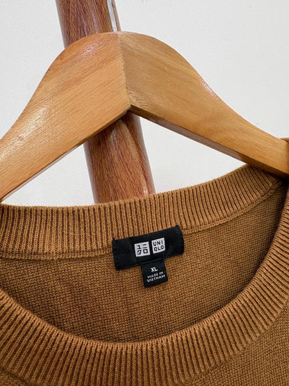 Brown 'Uniqlo' Solid Knitted Sweater