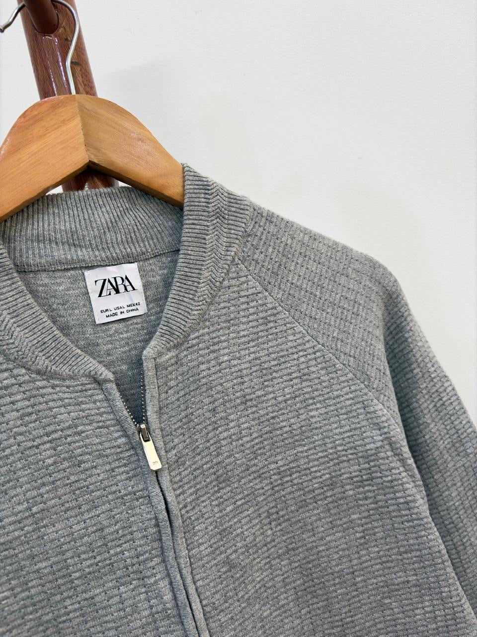 Classic & Minimal
Grey 'Zara' Cotton Knitted Bomber